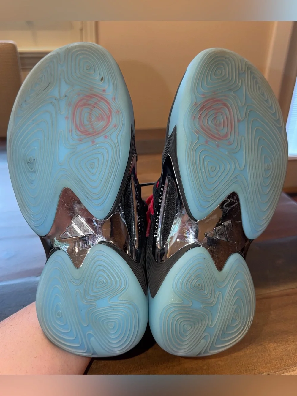 Adidas SM Exhibit Select Basketball Shoes – Women’s Size 6.5